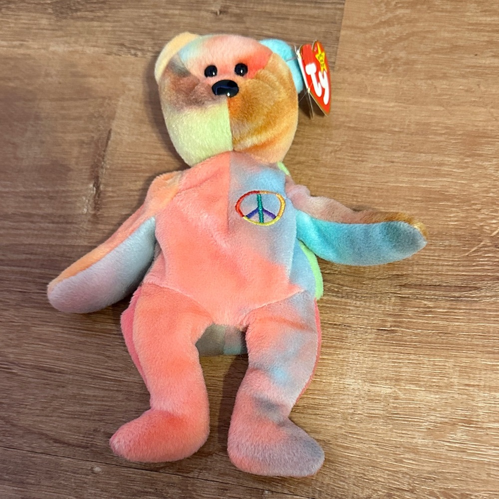 EXTREMELY RARE TY multicolor PEACE bear, with errors